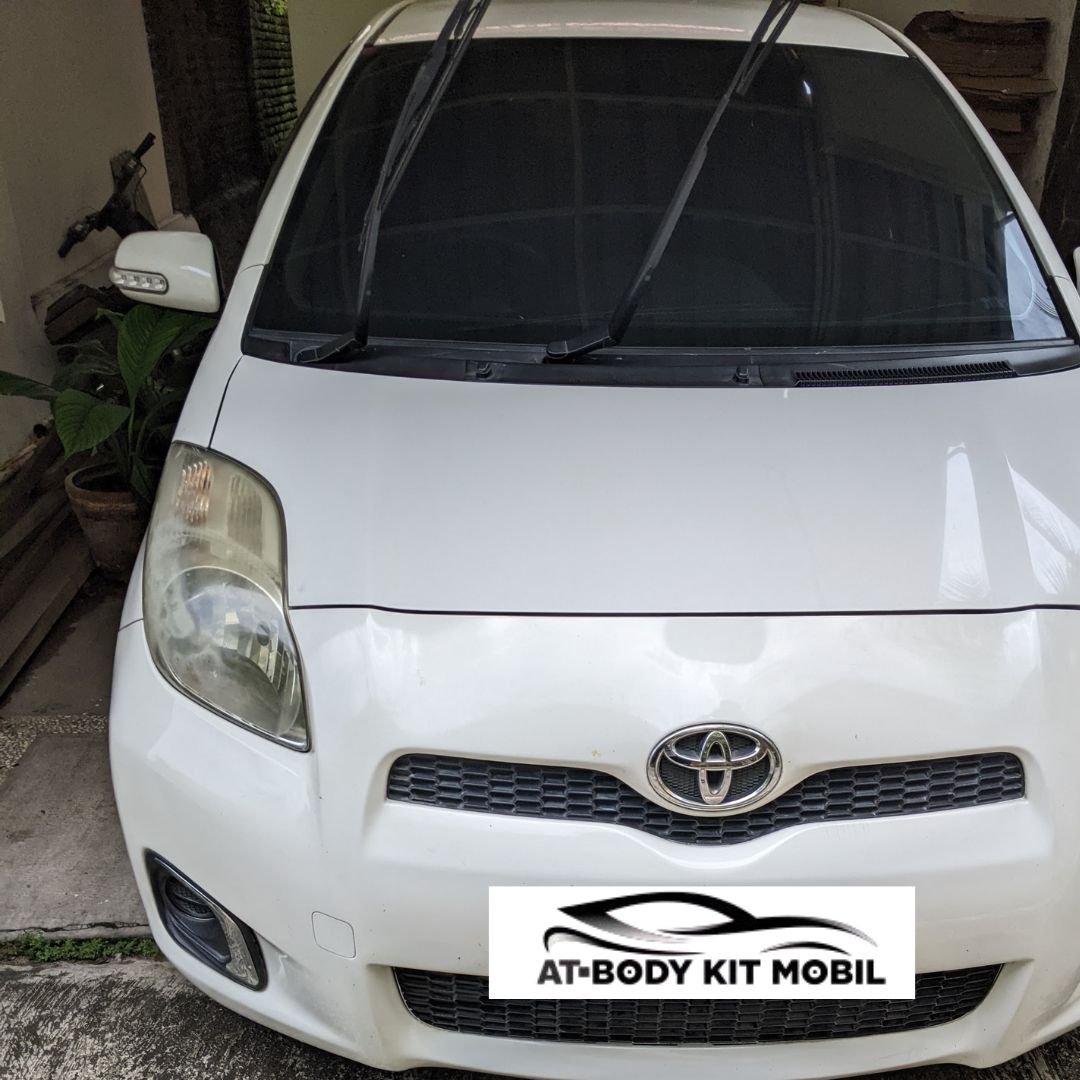 Harga Termurah Salon Mobil Panggilan Toyota Yaris Kecil Eksterior di Solo, Jawa Tengah