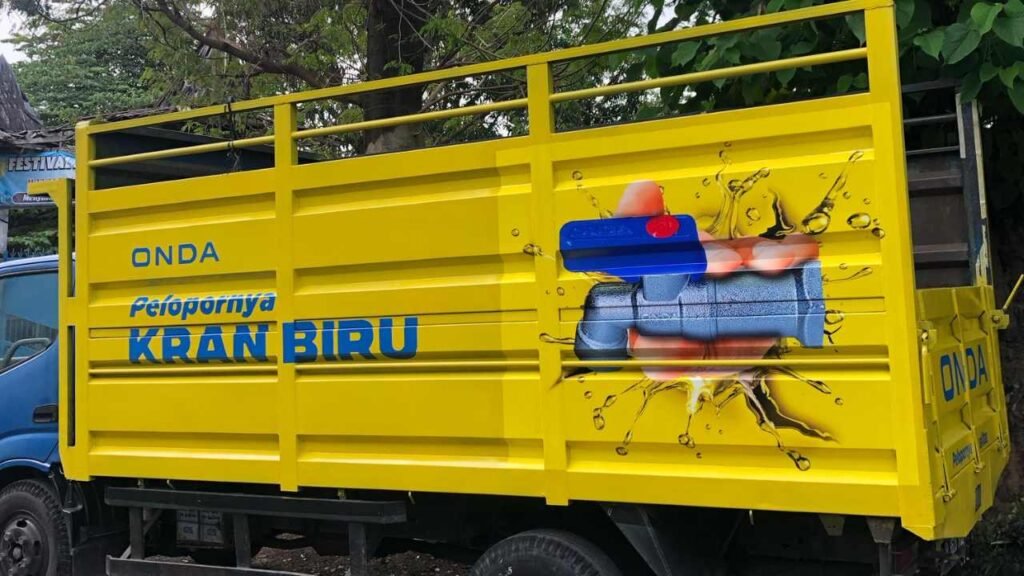 Branding Mobil Truk Solo