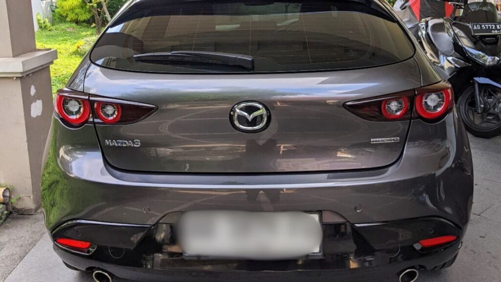 Jasa Salon Mobil Mazda di Solo