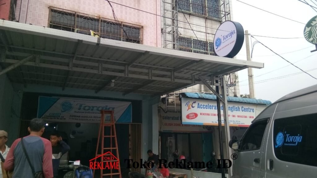 Neon Box Medan Terdekat