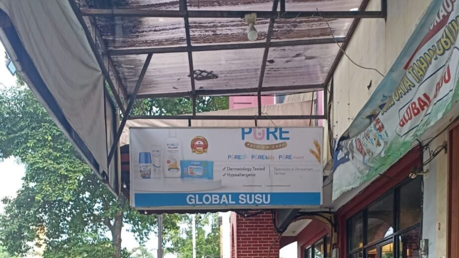Revisual Neon Box di Tangerang